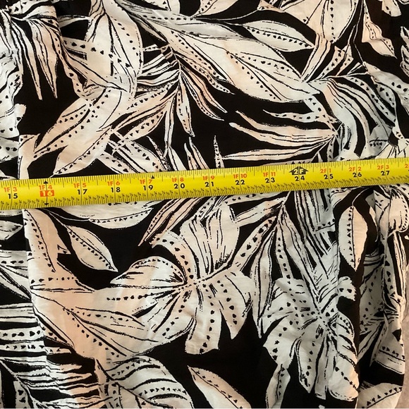 Lane Bryant Crop Top Blouse Black/White 26 - Picture 4 of 5